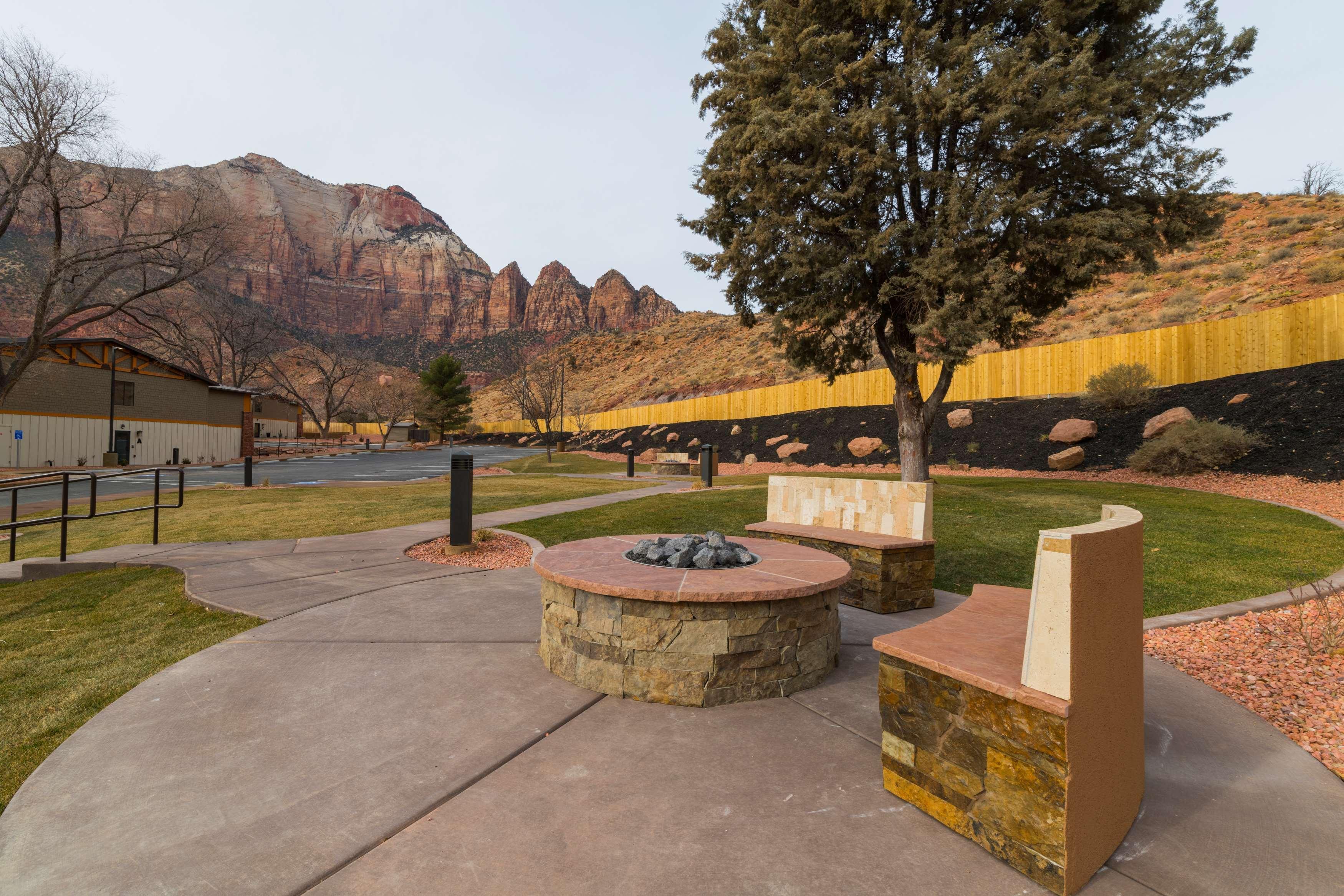 Best Western Plus Zion Canyon Inn & Suites Springdale Eksteriør billede