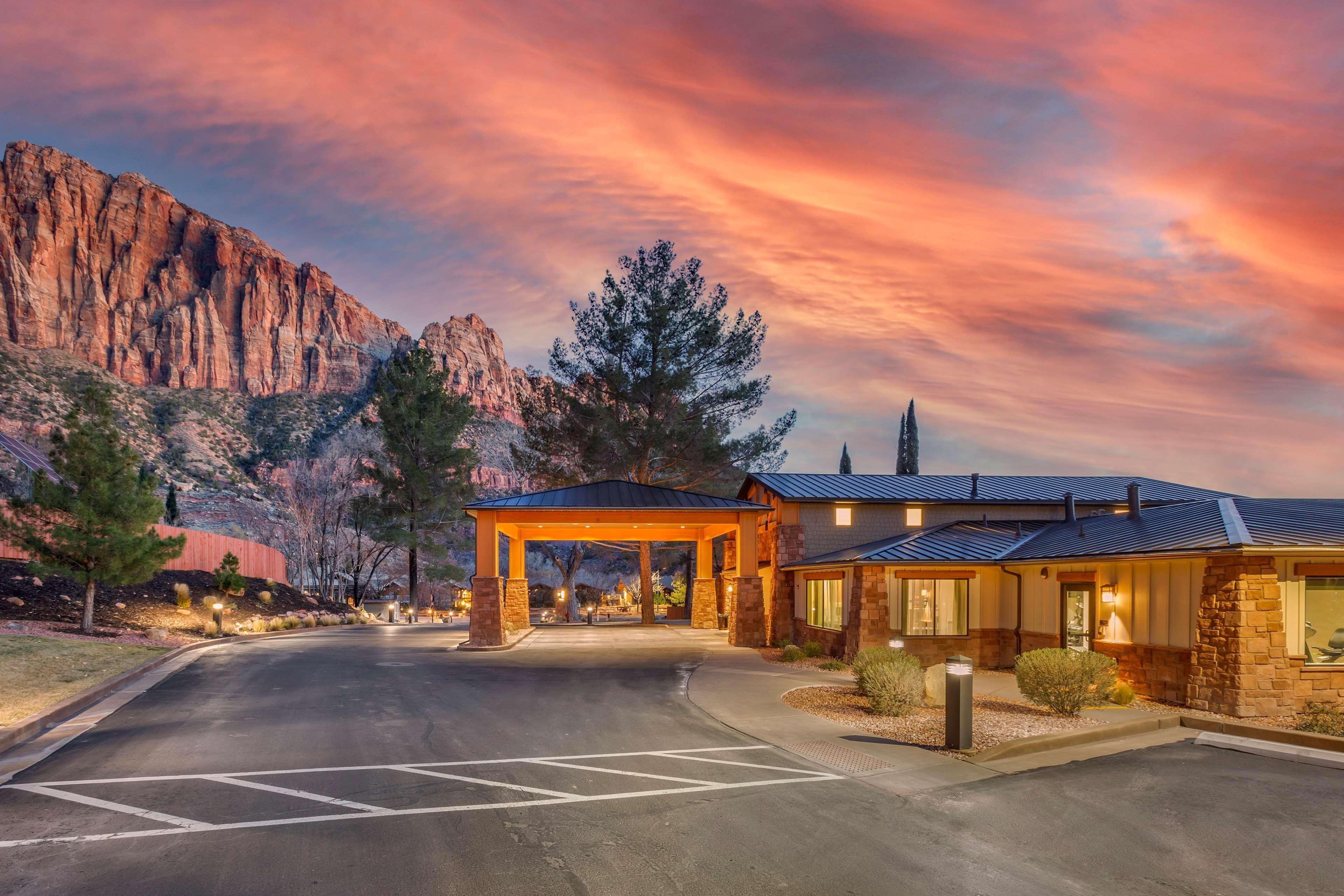 Best Western Plus Zion Canyon Inn & Suites Springdale Eksteriør billede