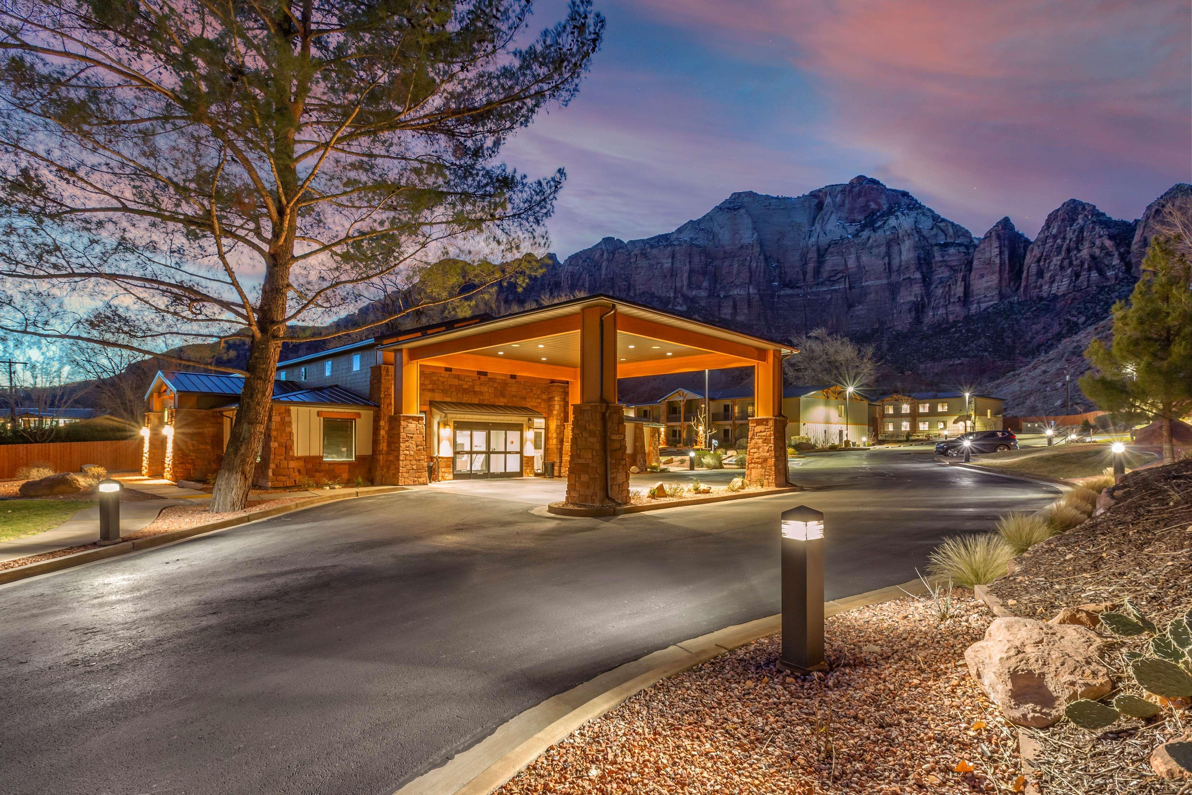 Best Western Plus Zion Canyon Inn & Suites Springdale Eksteriør billede